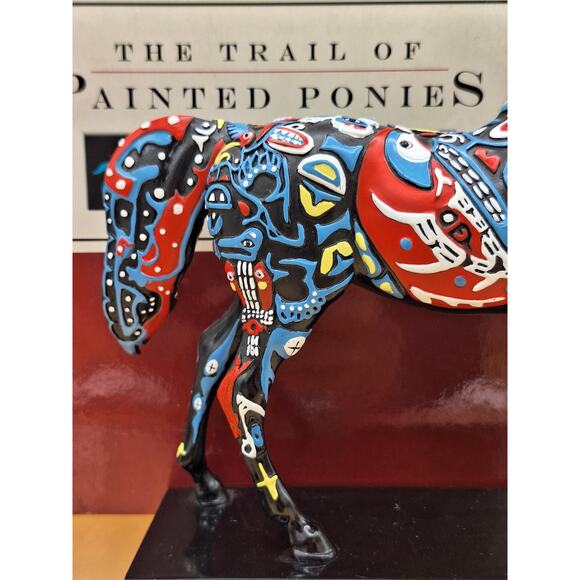 The Trail Of Painted Ponies SPIRITS OF THE NORTHWEST Figurine By Laurie Holman. - Picture 5 of 9